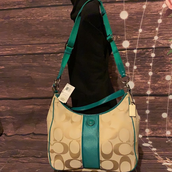 🌺COACH F21873 🌺 KHAKI BRIGHT JADE SIGNATURE - Picture 6 of 9